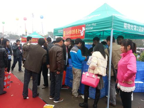 跨界營銷，榮業(yè)臘味完勝中國小家電展